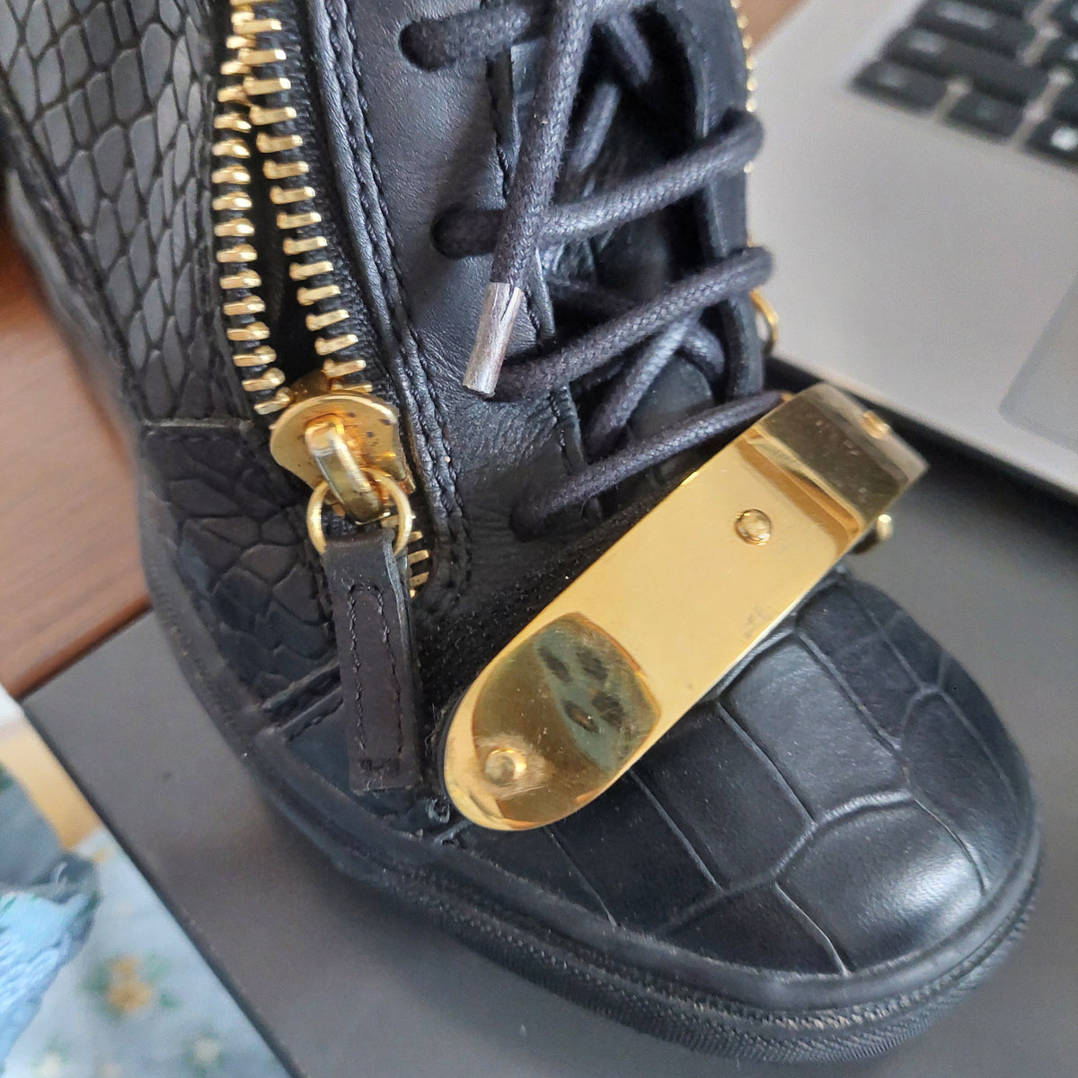 Giuseppe Zanotti Black Crocodile Embossed Leather Lorenz Wedges | Pre Loved |