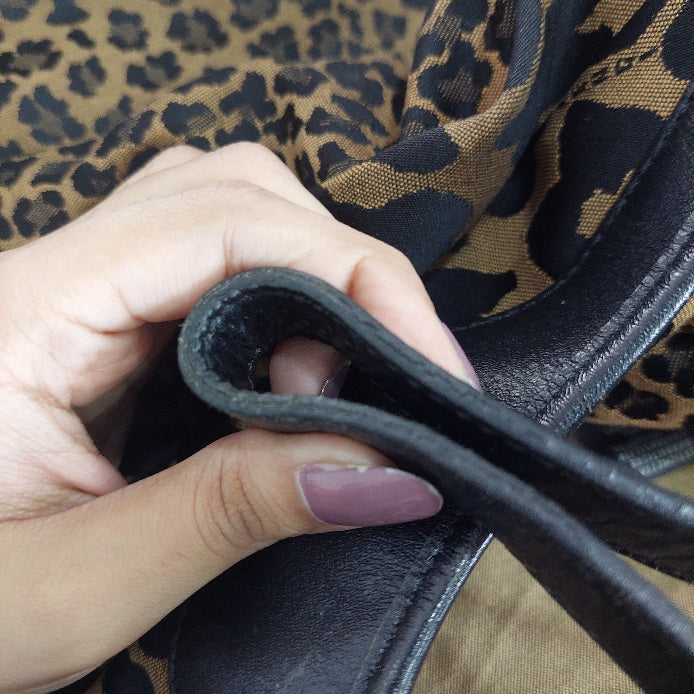 Fendi Canvas Monogram & Cheetah Print Hobo Bag | Pre Loved |