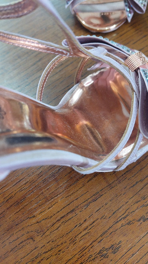 Ted Baker Pink Arayi Bow Crystal Heel Sandals | Pre Loved |