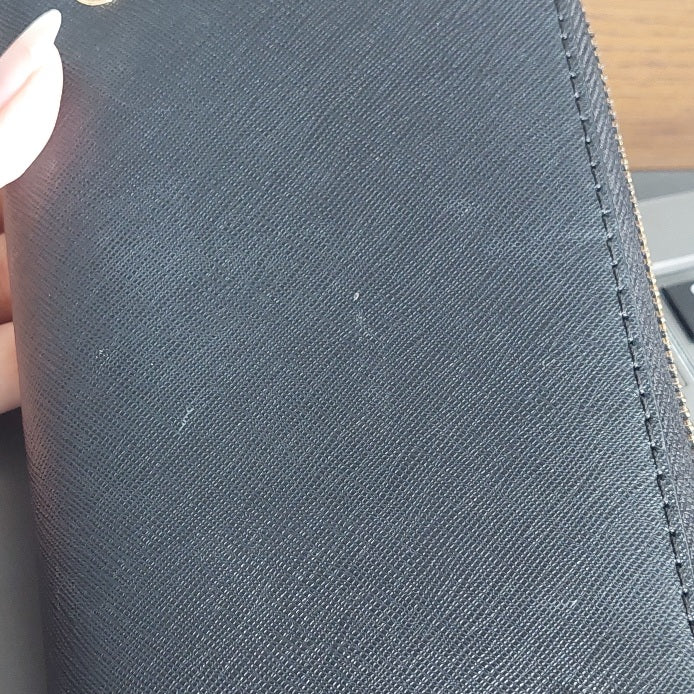 Michael Kors Black Tina Leather Clutch Crossbody and Detachable Wallet Bag | Pre Loved |