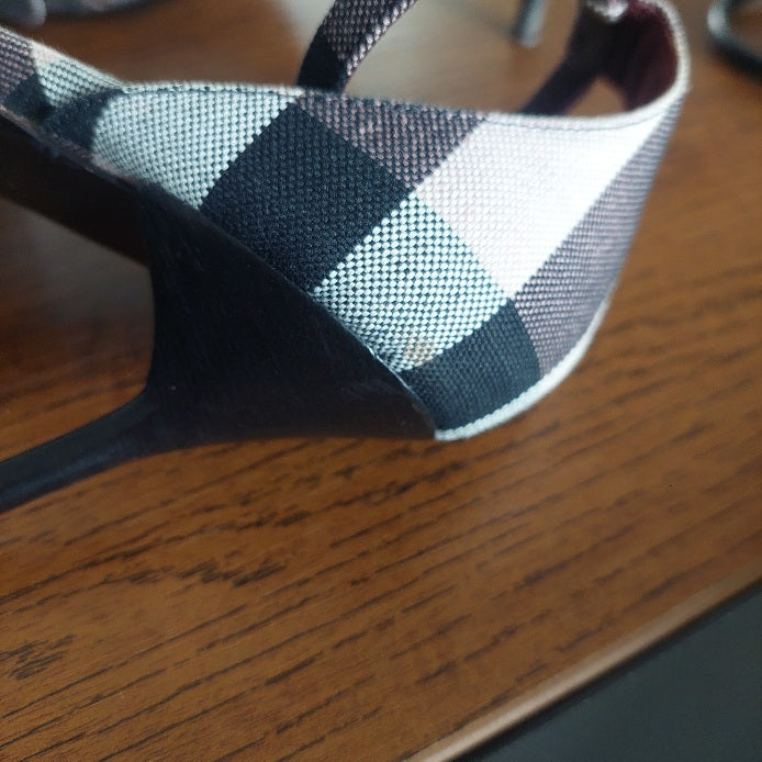 Burberry Checked Canvas Bow Embellished Heel Sandals | Pre Loved |