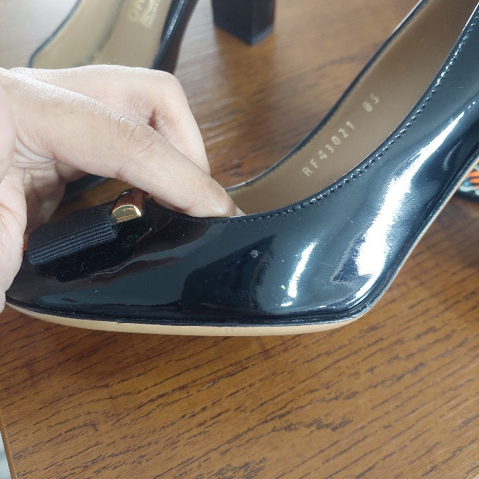 Salvatore Ferragamo Black Patent Leather Vara Bow Block Heels Pumps | Gently Used |