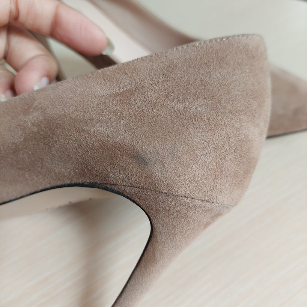 Giorgio Armani Nude Suede Asymmetrical Top Line Court Shoes | Pre Loved |