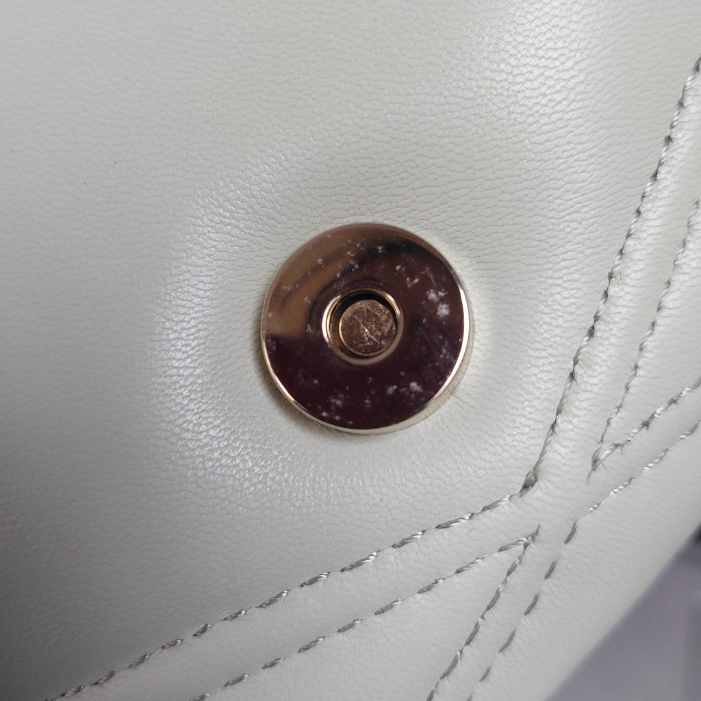 Warp Mint Green Puffer Clutch | Gently Used |