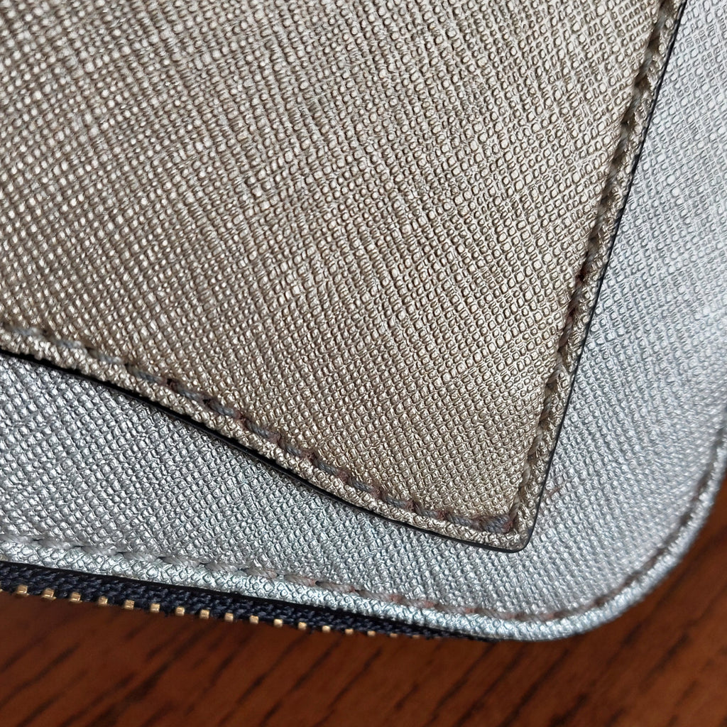 Marc Jacobs Gold/Silver Leather Snapshot Camera Crossbody Bag | Pre Loved |