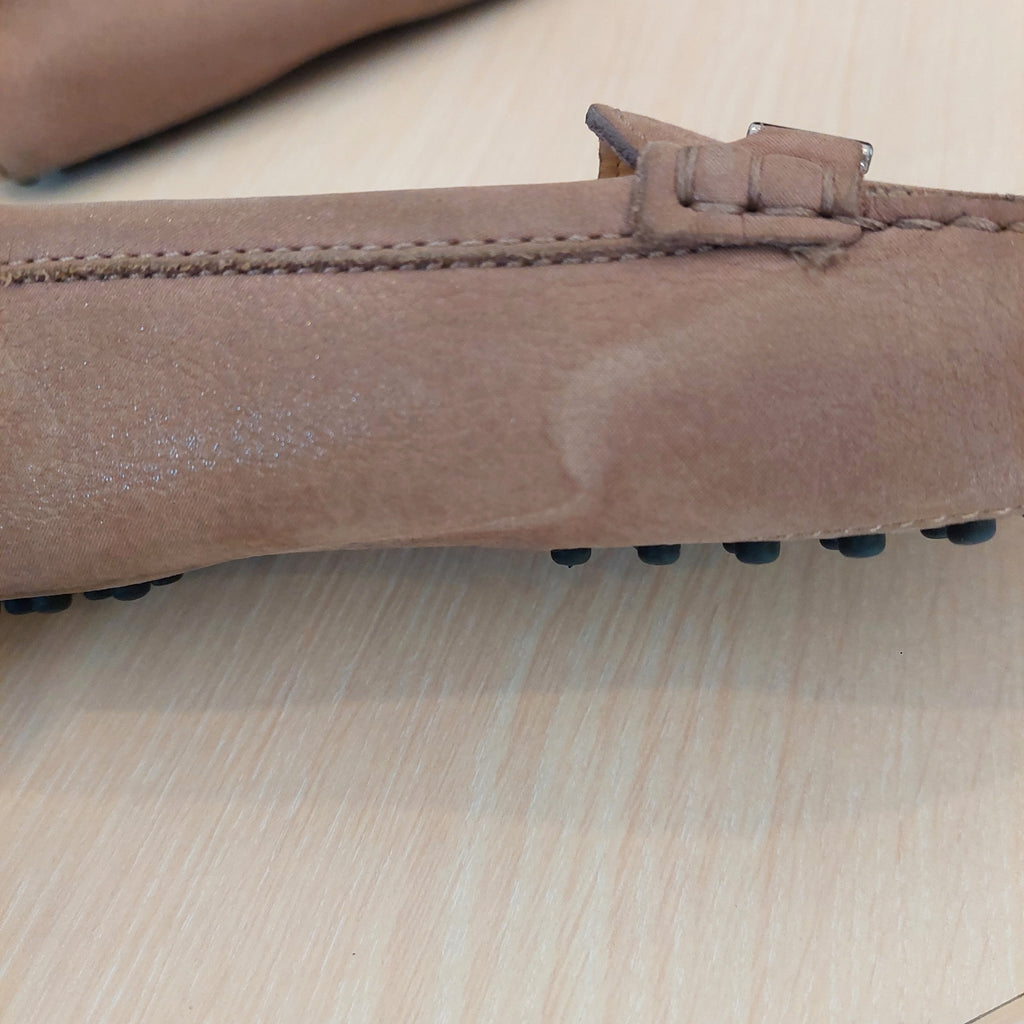 Tod's Beige Suede Loafers | Pre Loved |