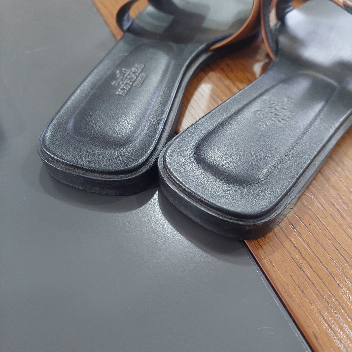Hermès Tan Oran Sandals | Pre Loved |