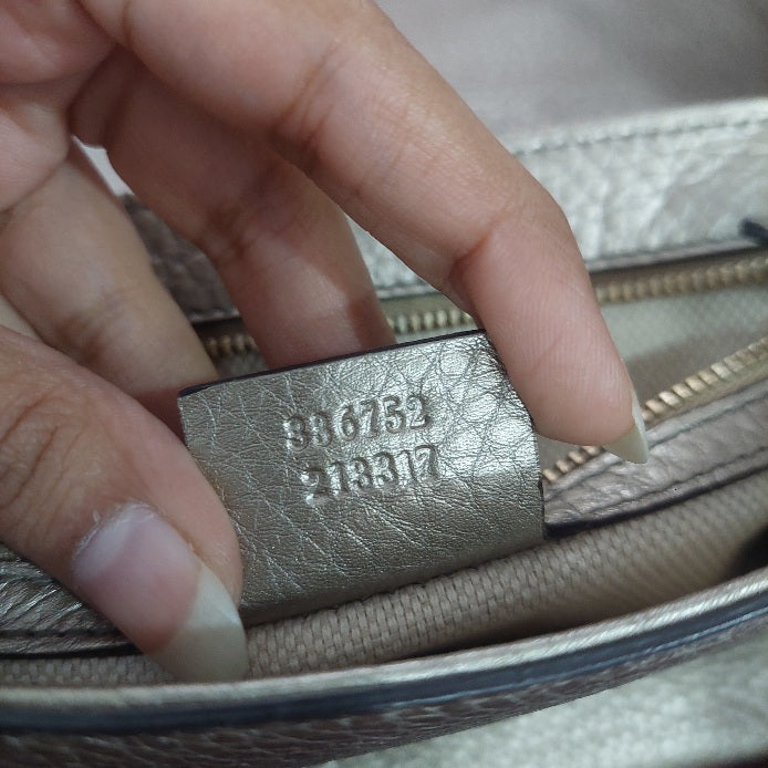 Gucci Gold Pebbled Leather Soho Chain Flap Bag | Pre Loved |