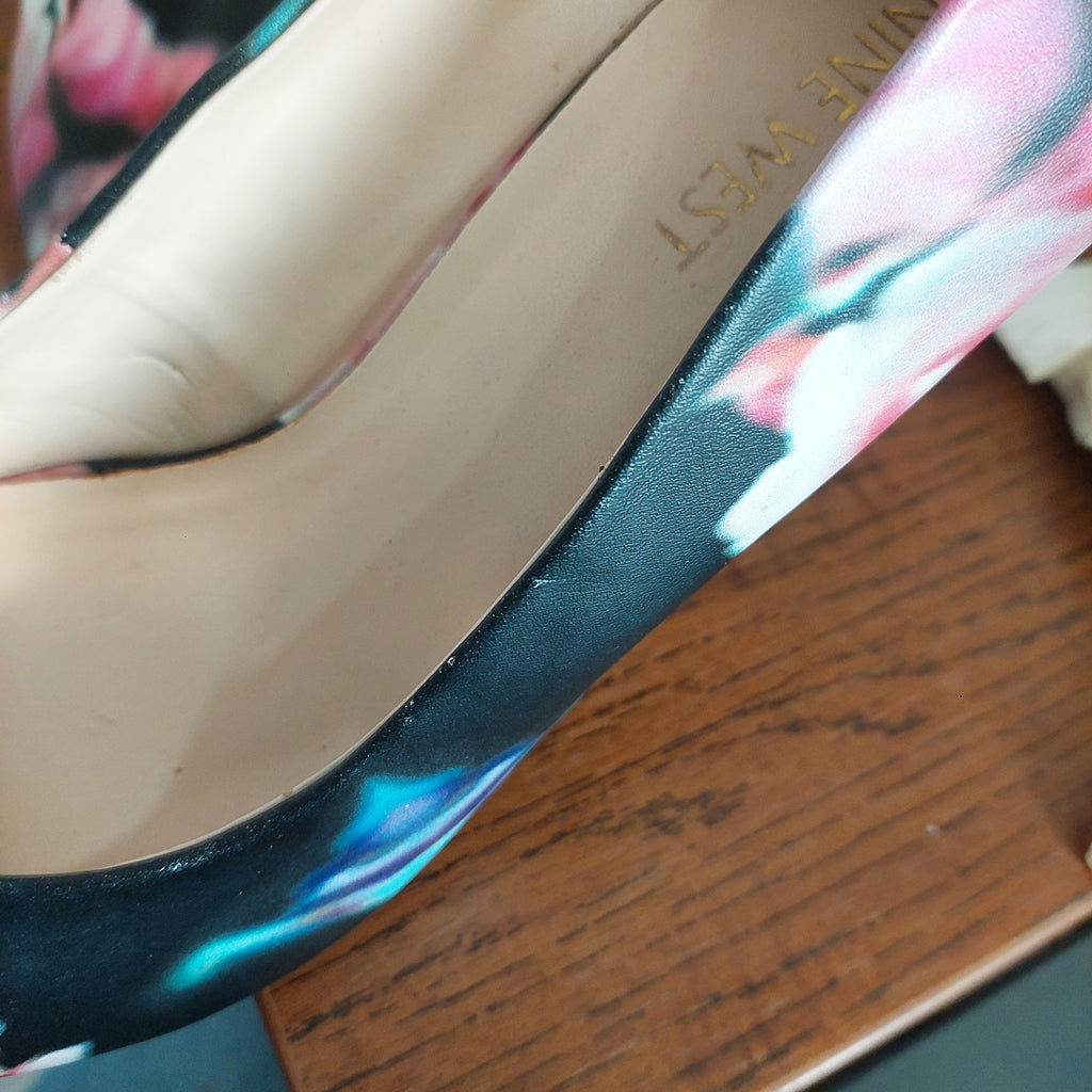 Nine West Black Floral Pattern Heels | Pre Loved |