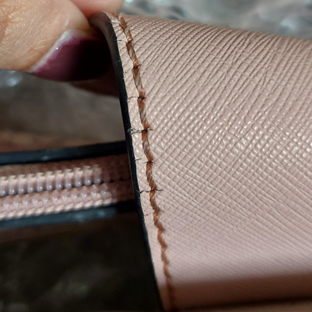 Guess Pink Two Tone Leatherette Goldenrod Back Satchel Bag | Pre Loved |