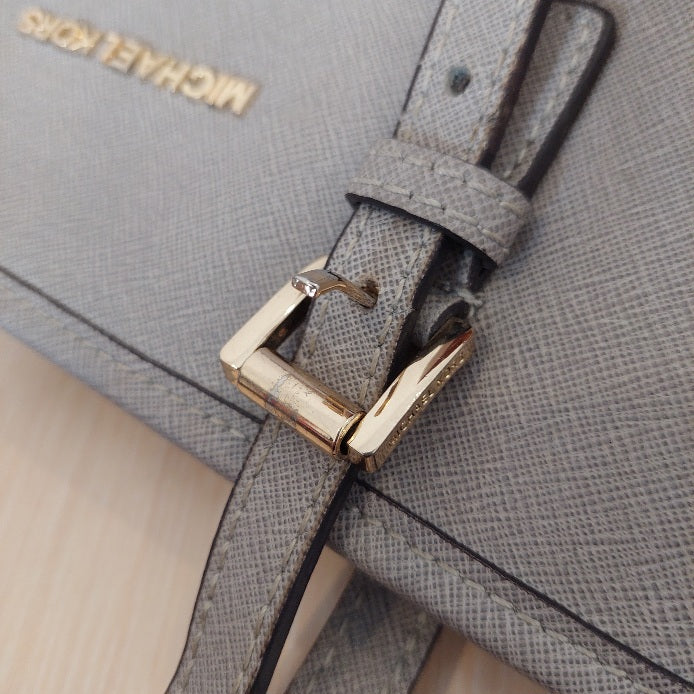 Michael Kors Light Grey Jet Set Travel Tote Bag | Pre Loved |