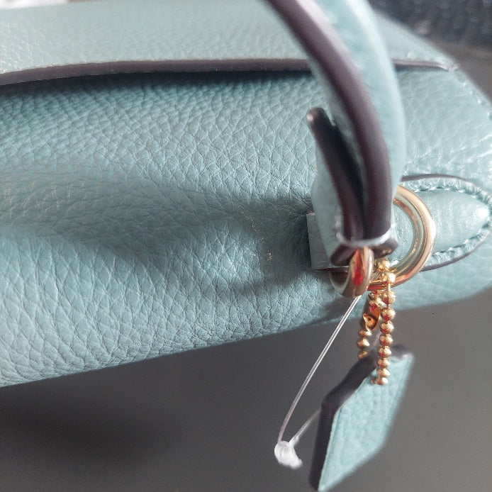 Coach Pepper Leather Crossbody Bag | Like New |