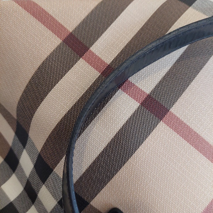 Burberry Beige/Black Nova Check Coated Canvas and Patent Leather Tote Bag | Pre Loved |