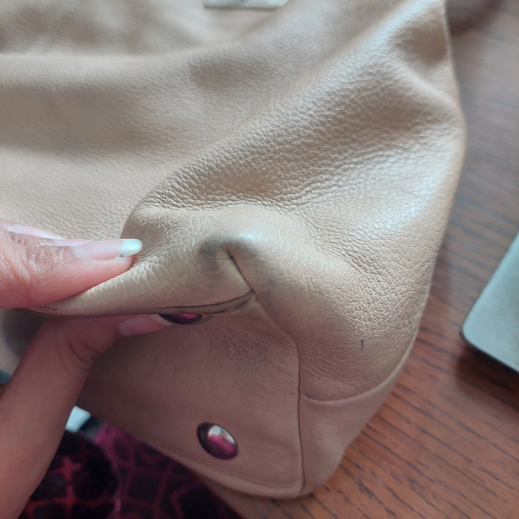 Coach Beige & Ivory Pebbled Leather Penelope Shoulder Bag | Pre Loved |