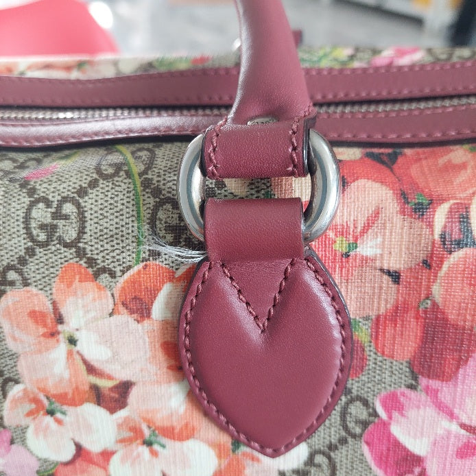 Gucci Pink/Beige GG Supreme Canvas Medium Blooms Boston Bag | Gently Used |