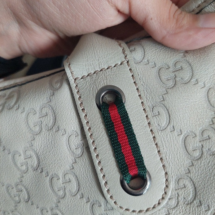 Gucci White Guccissima Leather Tote Bag | Gently Used |
