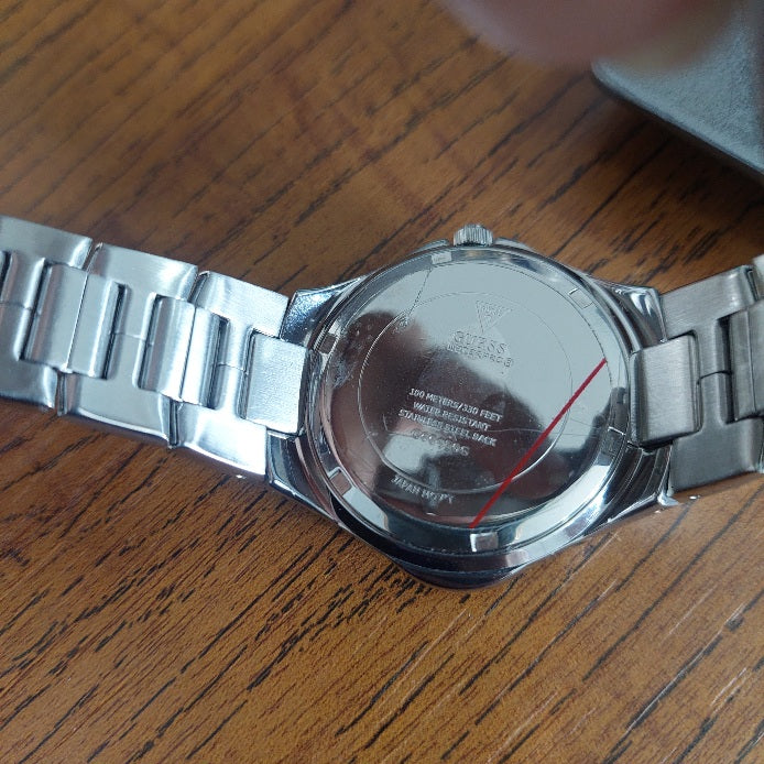Guess Men's Blue Dial Date Window Stainless Steel G66450G Bracelet Watch | Gently Used |