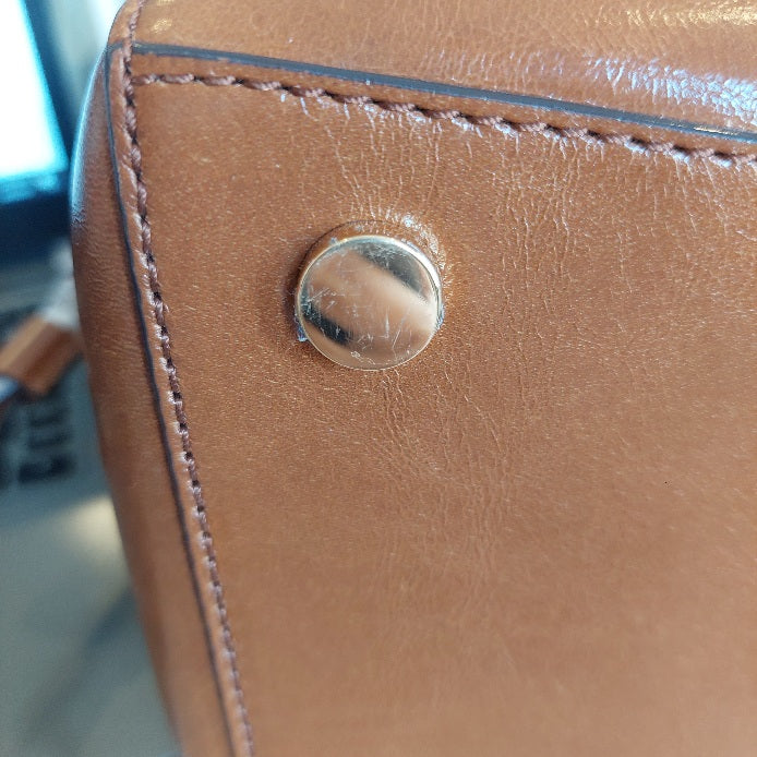 Michael Kors Tan VOYAGER Textured Tote Bag | Gently Used |