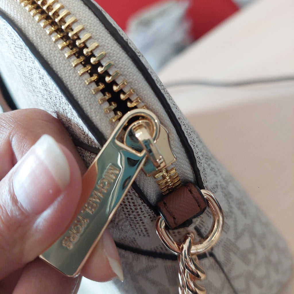 Michael Kors Vanilla Jet Set Medium Crossbody Bag | Brand New |