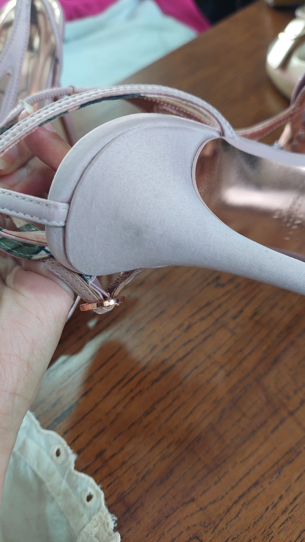 Ted Baker Pink Arayi Bow Crystal Heel Sandals | Pre Loved |
