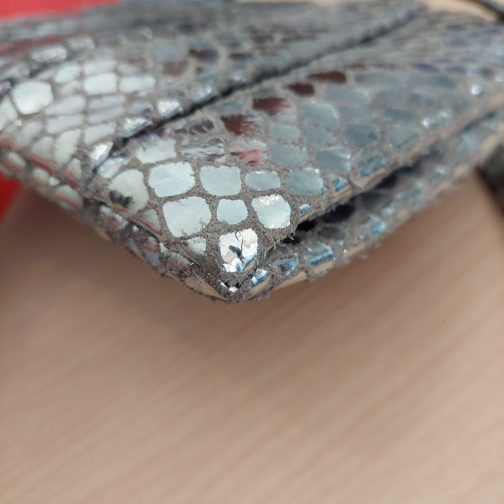 Michael Kors 'Daria' Silver Leather Snakeskin Textured Shoulder Bag | Pre Loved |