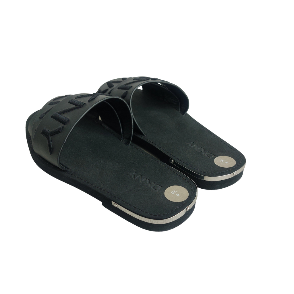 DKNY Black 'Isha' Logo Slide Sandals | Like New |