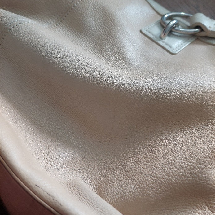 Coach Beige & Ivory Pebbled Leather Penelope Shoulder Bag | Pre Loved |