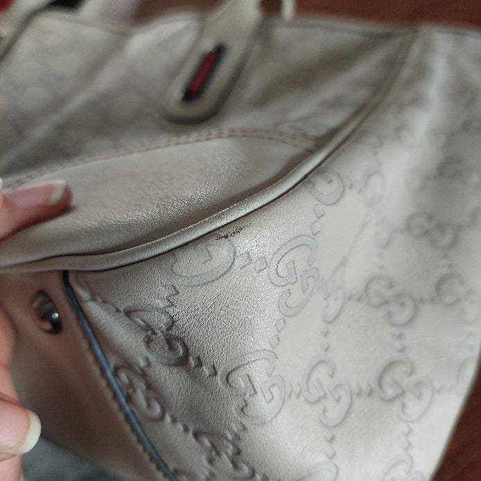 Gucci White Guccissima Leather Tote Bag | Gently Used |