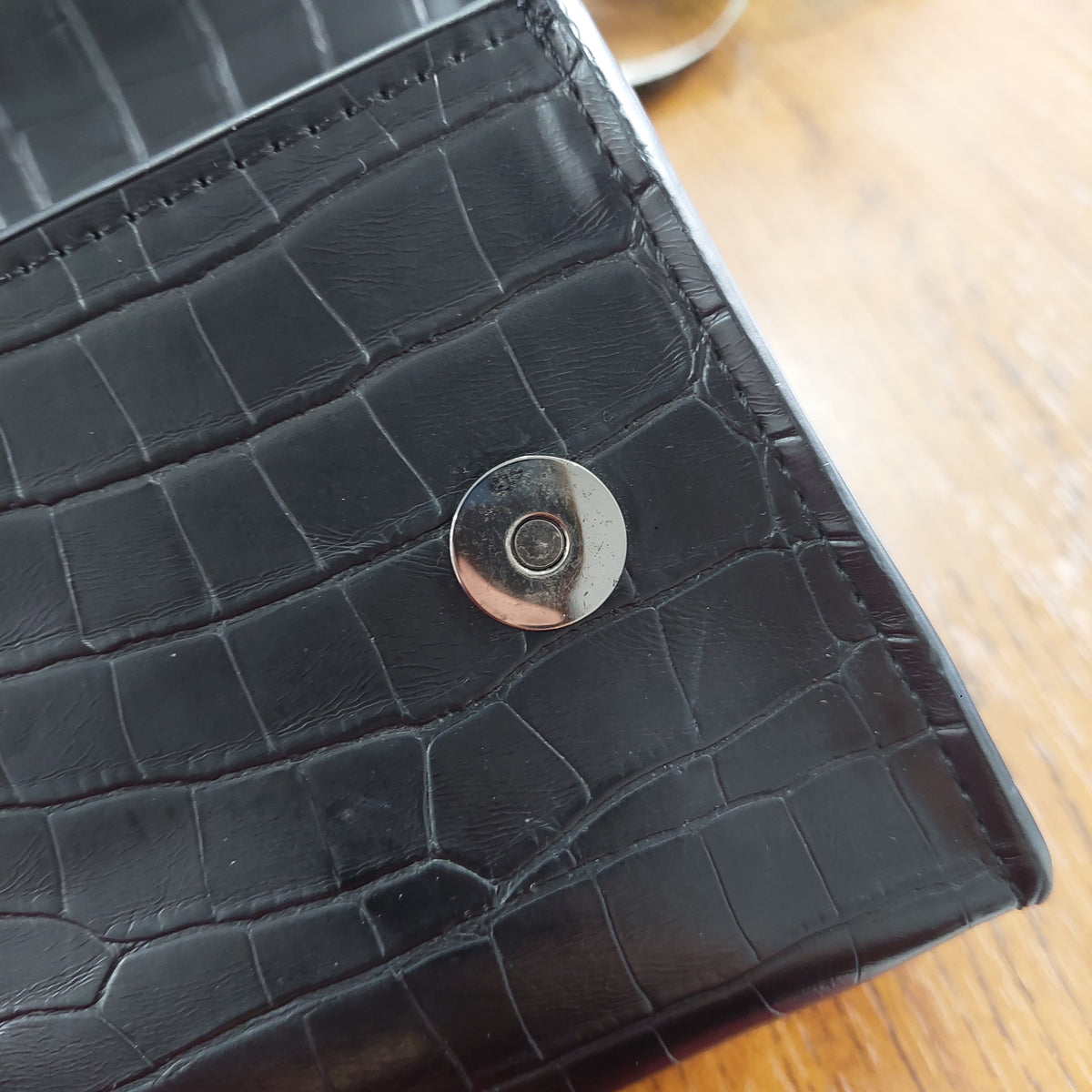 Zara Black Crocodile Patterned Faux Leather Mini City Crossbody Bag | Pre Loved | - Secret Stash