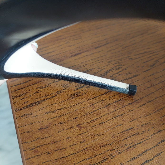 Gucci Black Leather Aneta Double Strip Pumps | Pre Loved |