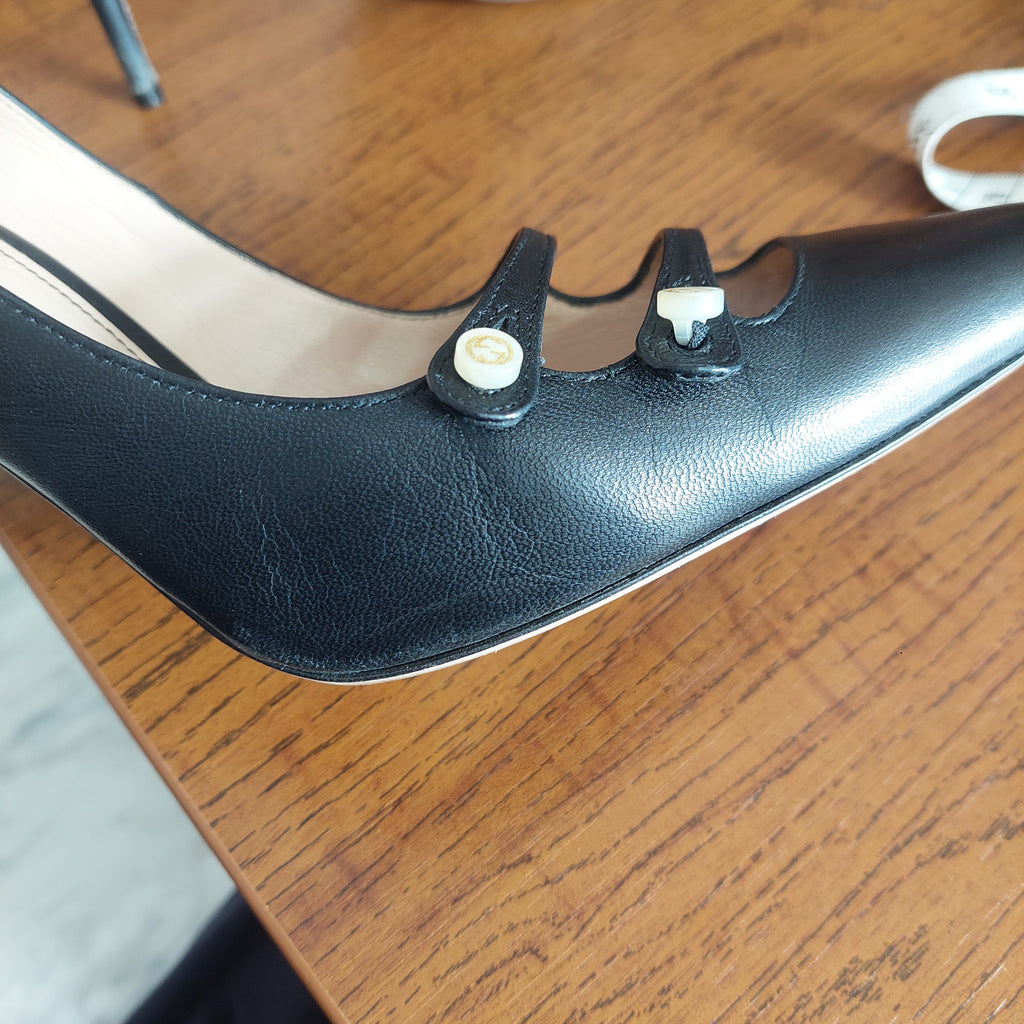 Gucci Black Leather Aneta Double Strip Pumps | Pre Loved |