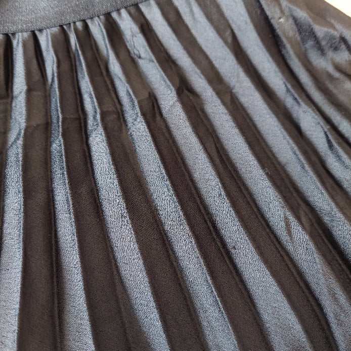 H&M Black Pleated Satin Midi Skirt | Gently Used |