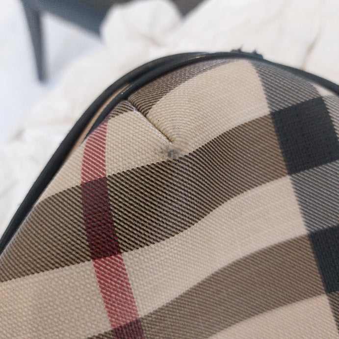 Burberry Beige/Black Nova Check Coated Canvas and Patent Leather Shoulder Bag | Pre Loved |