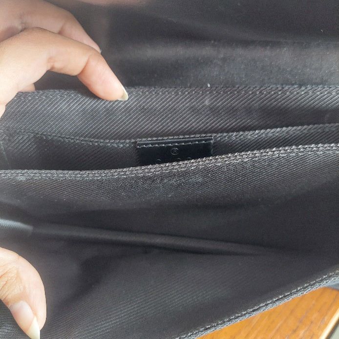 Gucci Black Canvas & Leather GG Toile Baguette Noir Shoulder Bag | Pre Loved |