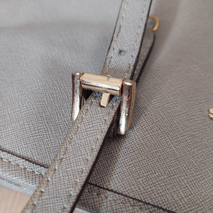 Michael Kors Light Grey Jet Set Travel Tote Bag | Pre Loved |
