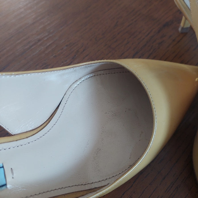 Prada Beige Patent Leather Pointed Kitten Heels | Pre Loved |