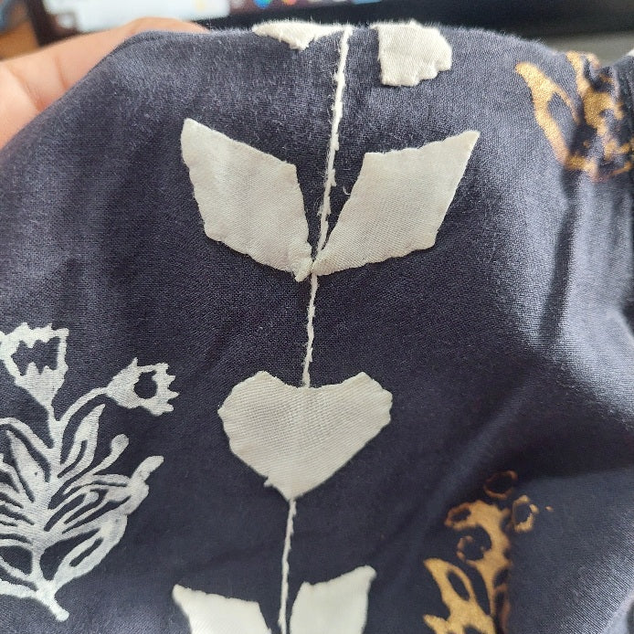 Blocked Navy White & Gold Printed Applique Kurta | Pre Loved |