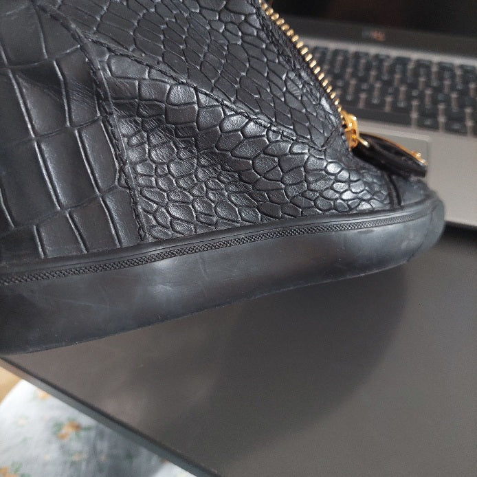 Giuseppe Zanotti Black Crocodile Embossed Leather Lorenz Wedges | Pre Loved |