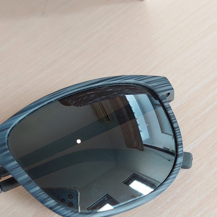 Maui Jim Men's Grey MJ 811 'Dragon's Teeth' Sunglasses | Pre Loved |