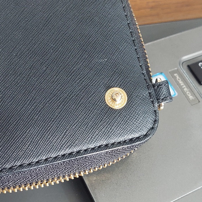 Michael Kors Black Tina Leather Clutch Crossbody and Detachable Wallet Bag | Pre Loved |