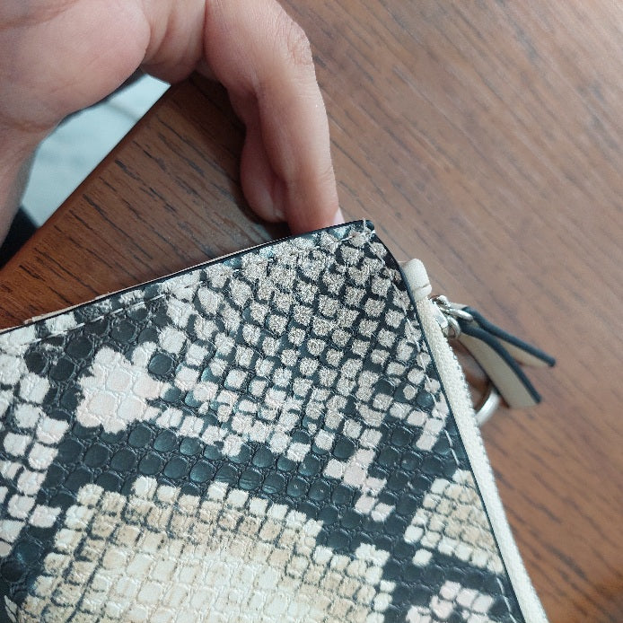 Steve Madden Snake Print Wallet | Pre Loved |