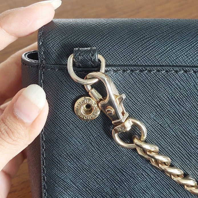 Michael Kors Black Tina Leather Clutch Crossbody and Detachable Wallet Bag | Pre Loved |