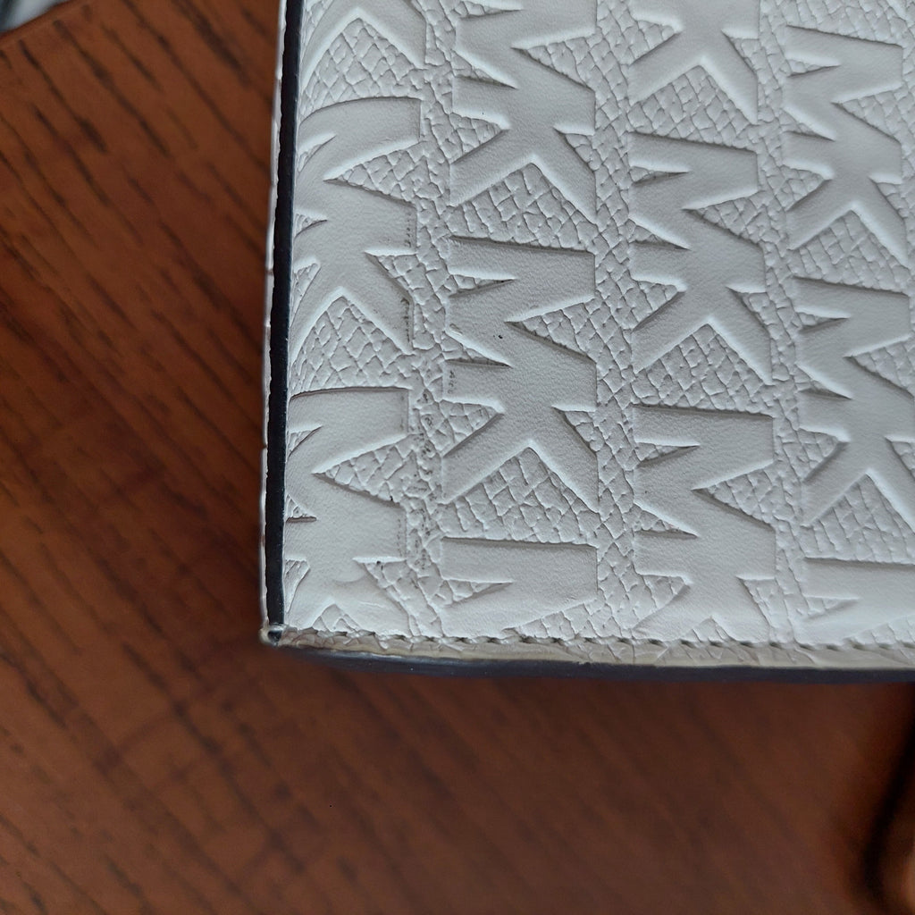 Michael Kors White Vegan Leather Rose Medium Shoulder Chain Crossbody Bag | Gently Used |