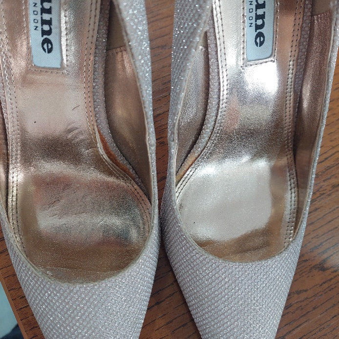 Dune London Amelia Champagne Gold Pointed Heels | Pre Loved |