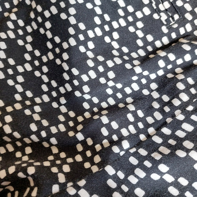 Zac & Rachel Black & White Printed Straight Leg Pants | Gently used |