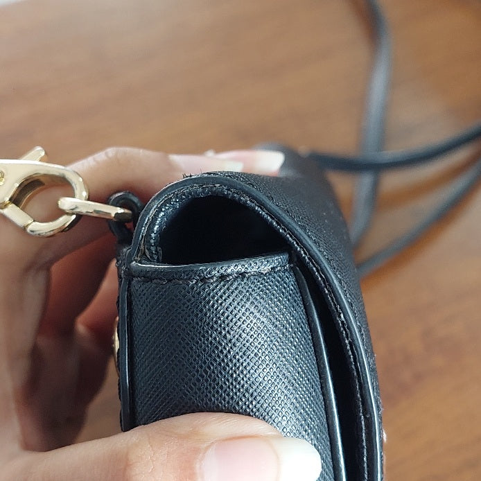 Michael Kors Black Tina Leather Clutch Crossbody and Detachable Wallet Bag | Pre Loved |