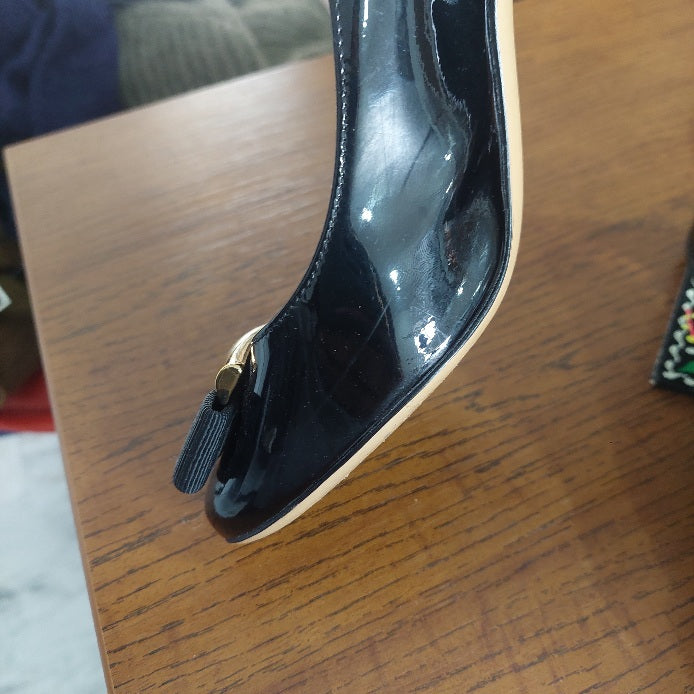 Salvatore Ferragamo Black Patent Leather Vara Bow Block Heels Pumps | Gently Used |