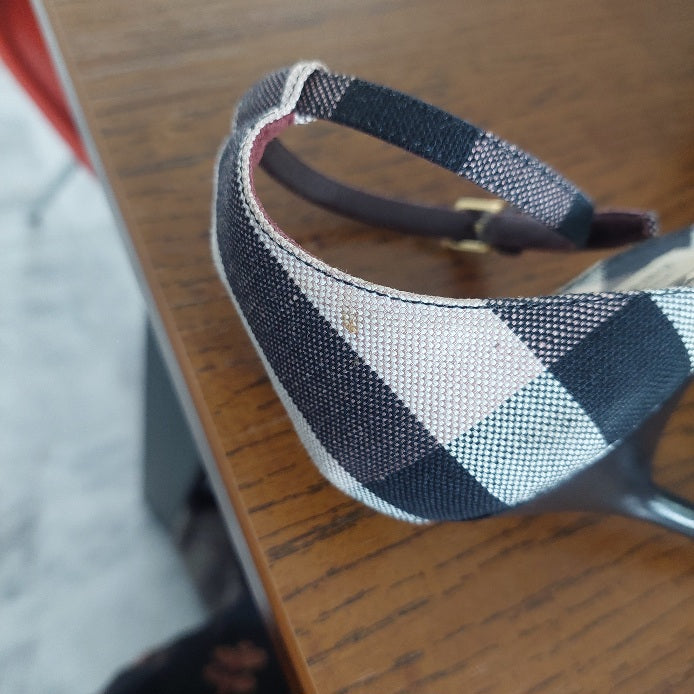 Burberry Checked Canvas Bow Embellished Heel Sandals | Pre Loved |