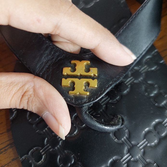 Tory Burch Black Leather Monroe Thong Sandals | Pre Loved |