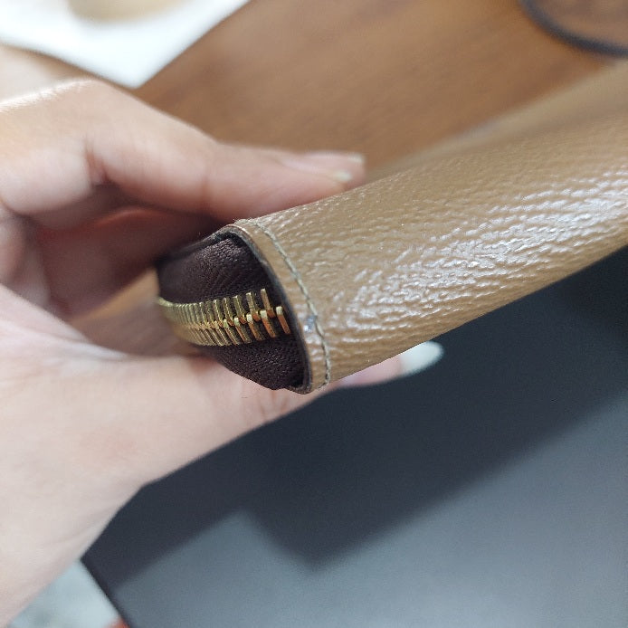 Louis Vuitton Monogram 'Zippy' Reverse Wallet | Pre Loved |